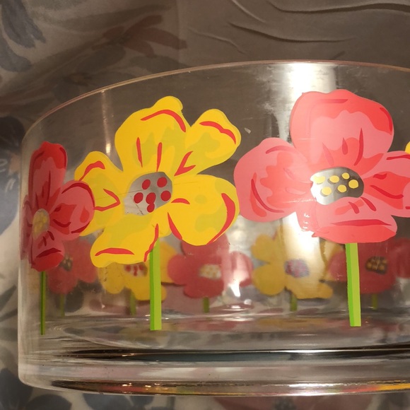 Acrylic Lidded Bowl & 11 pieces of Stainless Silverware (set is missing a spoon) - Picture 9 of 13